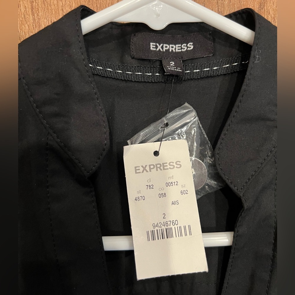Express Button Up Dress - Picture 4 of 5